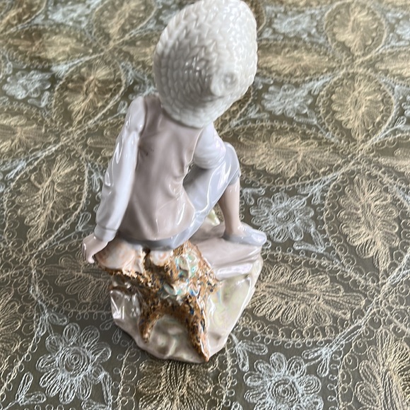 π³οΈβπTengra Porcelain figurine. See the pictures. They are beautiful. - Picture 4 of 16